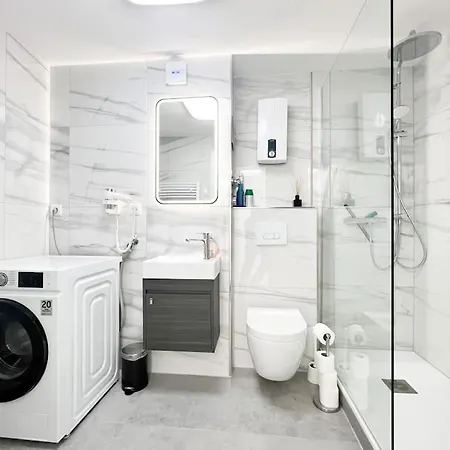 Apartment Schickes In Lage B7 *