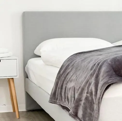 Schickes In Lage B7 Lejlighed